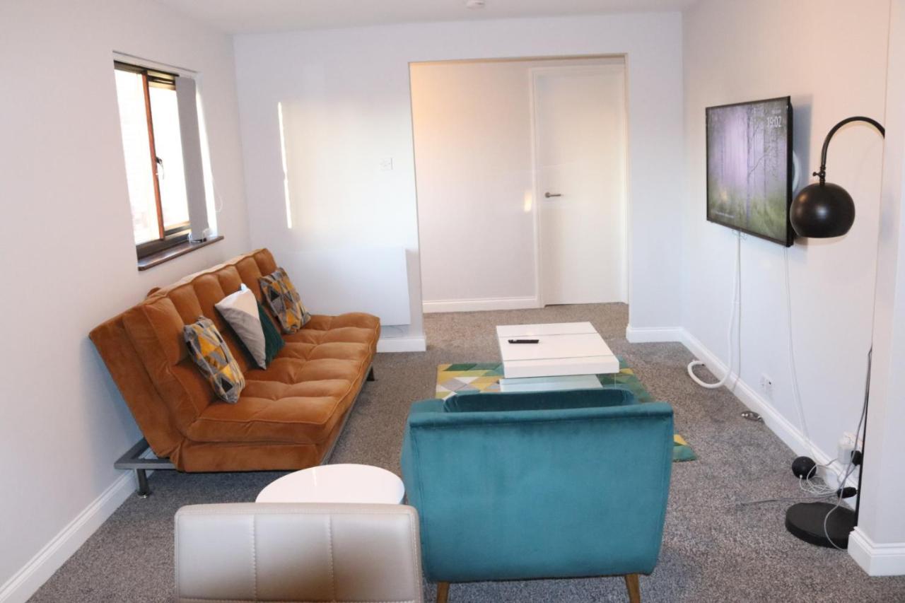Garland Modern Apartment With Private Garden & Parking Dartford 5 エクステリア 写真