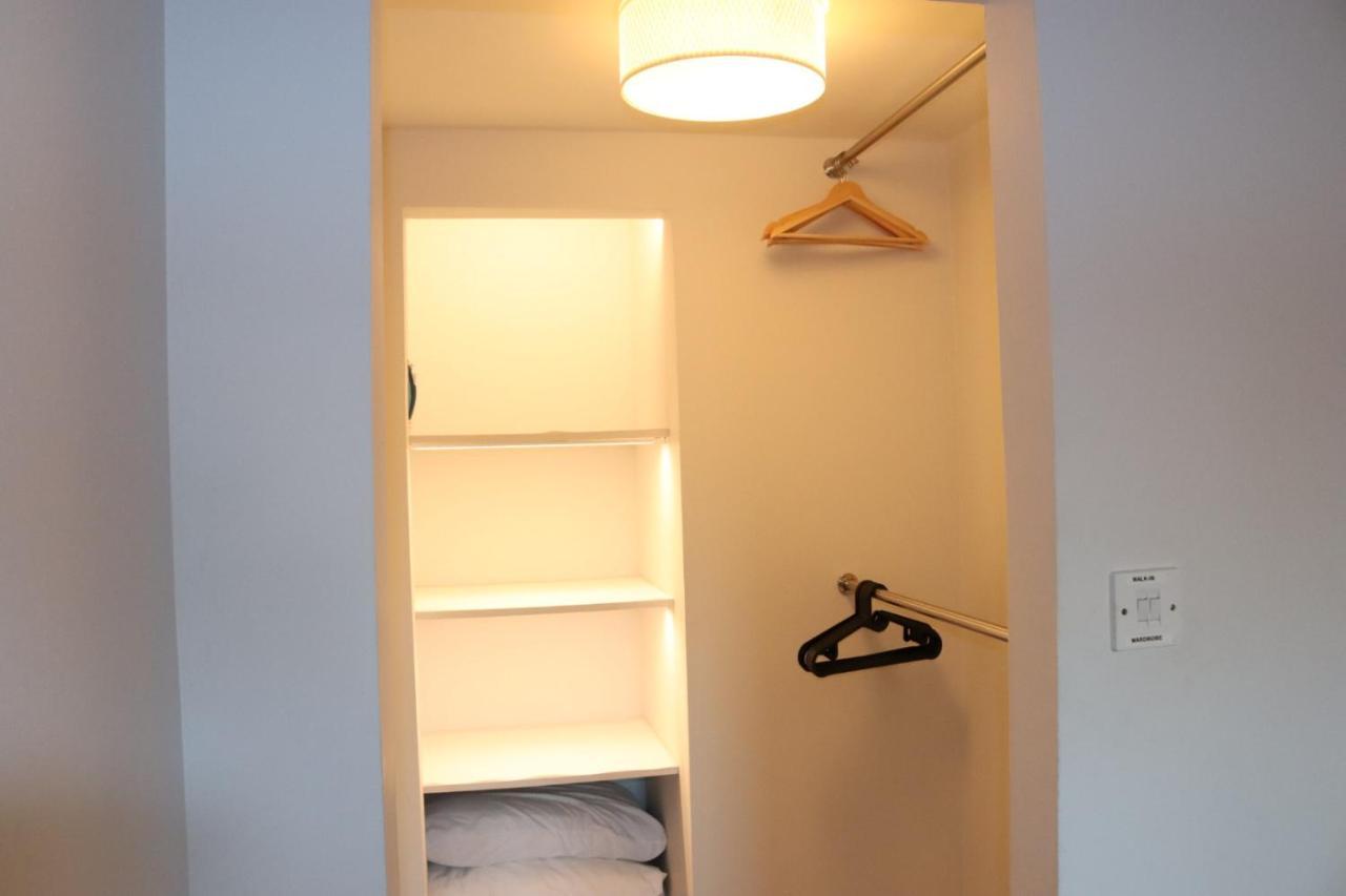 Garland Modern Apartment With Private Garden & Parking Dartford 5 エクステリア 写真