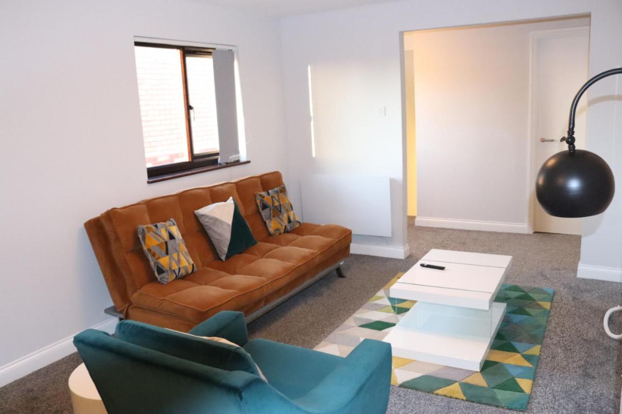 Garland Modern Apartment With Private Garden & Parking Dartford 5 エクステリア 写真