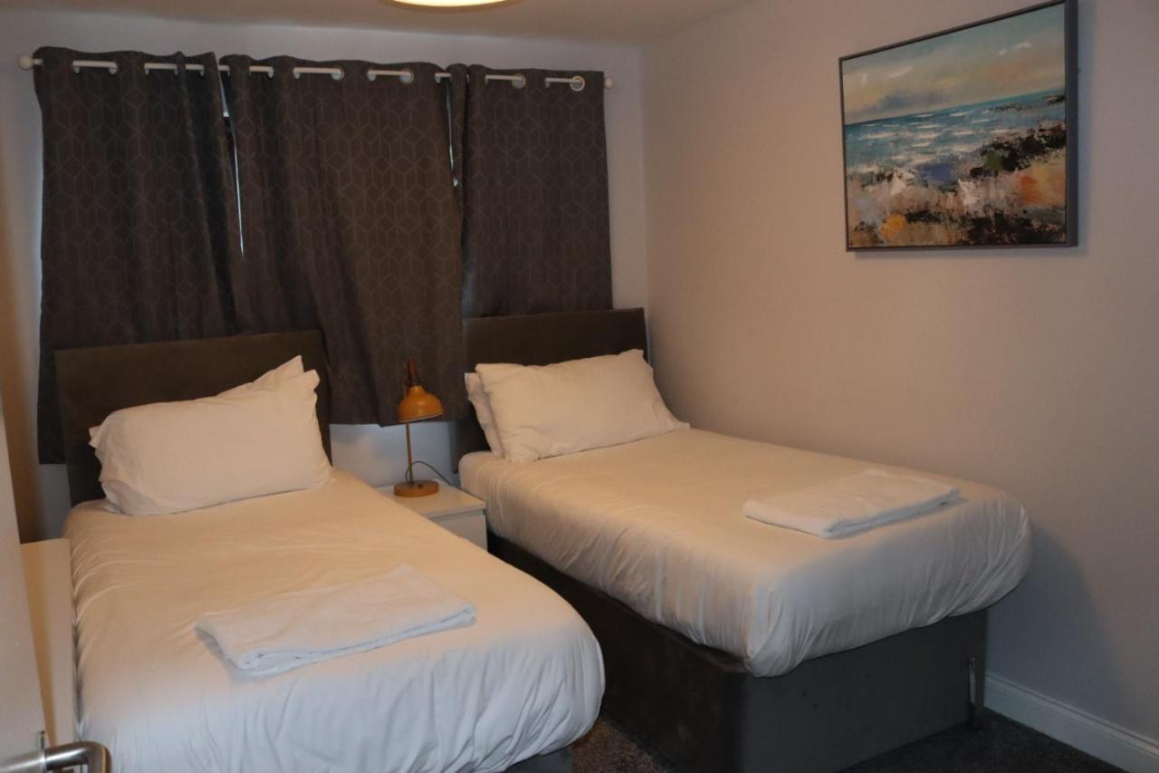 Garland Modern Apartment With Private Garden & Parking Dartford 5 エクステリア 写真