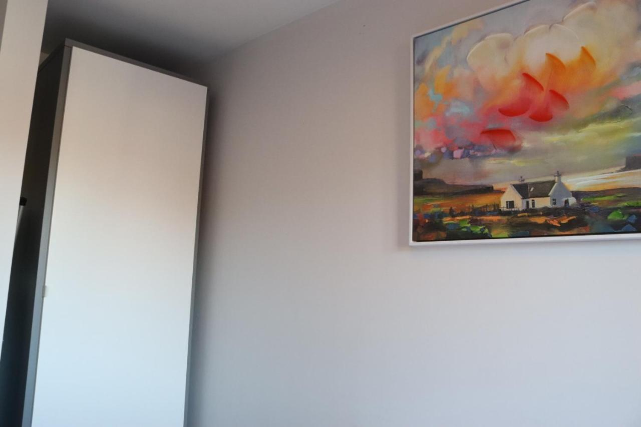 Garland Modern Apartment With Private Garden & Parking Dartford 5 エクステリア 写真