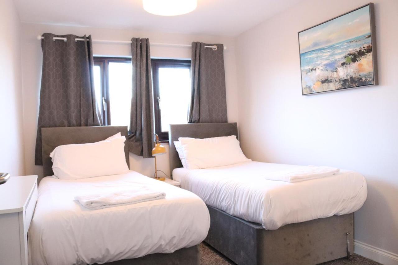Garland Modern Apartment With Private Garden & Parking Dartford 5 エクステリア 写真