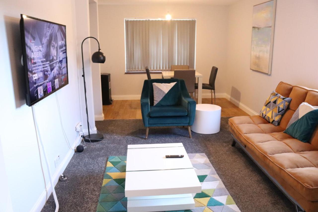 Garland Modern Apartment With Private Garden & Parking Dartford 5 エクステリア 写真