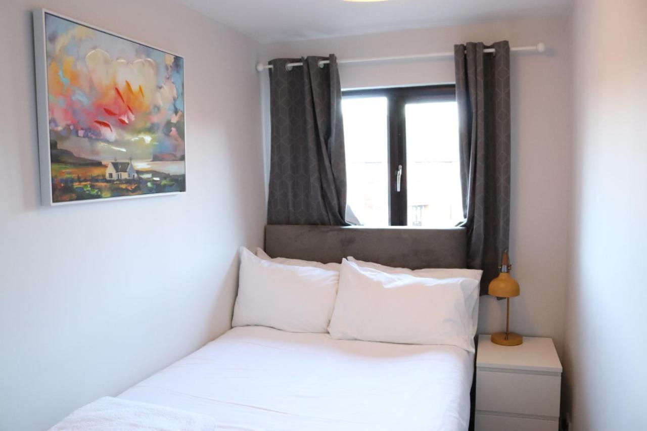 Garland Modern Apartment With Private Garden & Parking Dartford 5 エクステリア 写真
