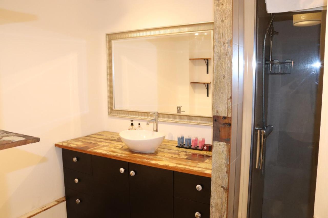 Garland Modern Apartment With Private Garden & Parking Dartford 5 エクステリア 写真